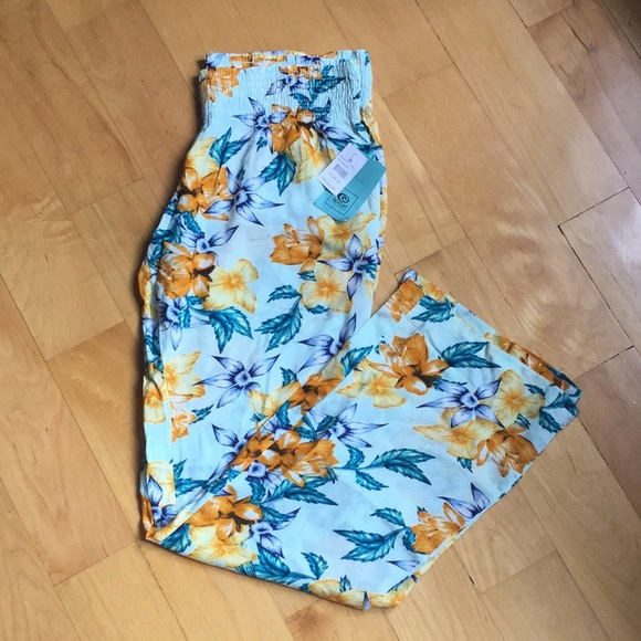 Rip Curl Pants - NWT Rip Curl songbird pants 🐠